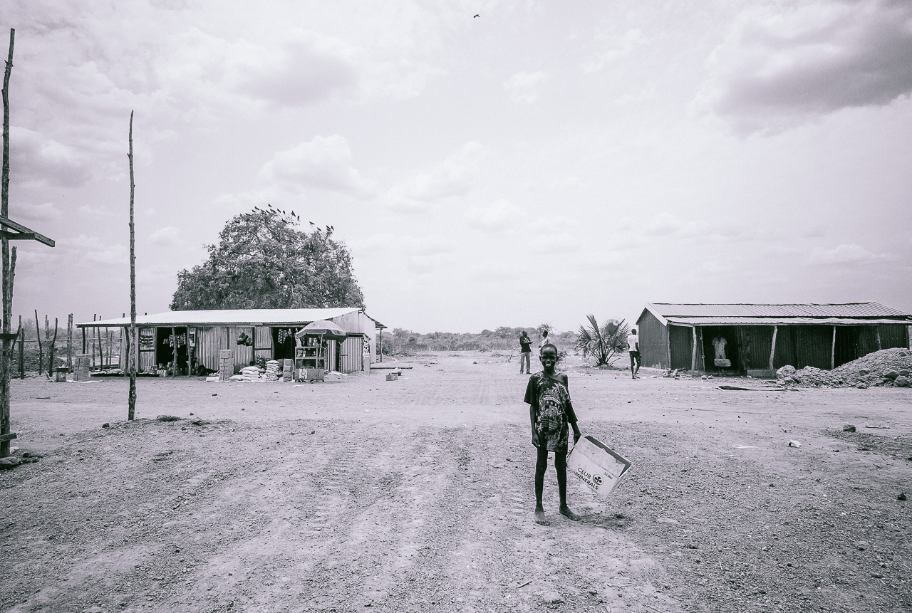 Child at the Market (Minkamman, South Sudan)